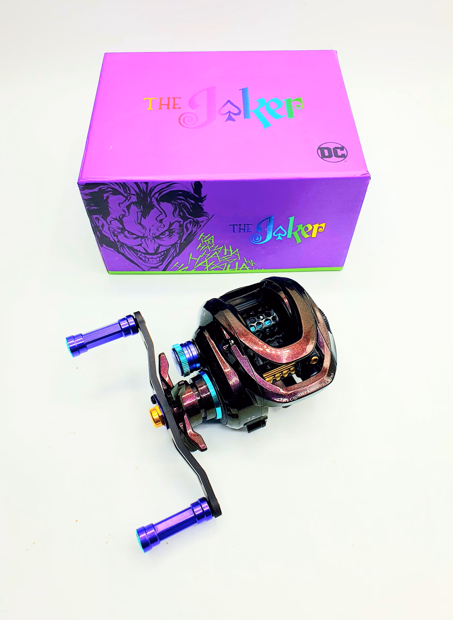 Carrete Bullzen The Joker Edición Limitada (1000 Unidades) – Ratio 7.2:1, 10 Rodamientos, Cuerpo de Carbono para Mar